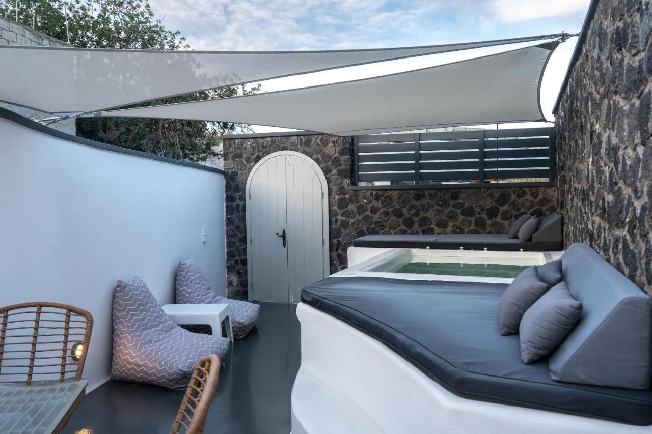 Sun Naam Home Santorini With Heated Jacuzzi Karterados  Exteriör bild
