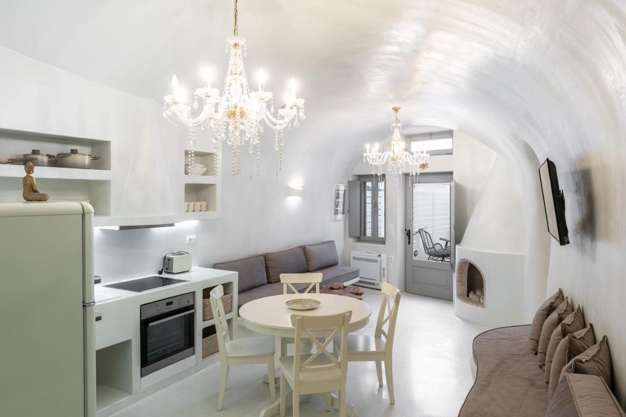 Sun Naam Home Santorini With Heated Jacuzzi Karterados  Exteriör bild
